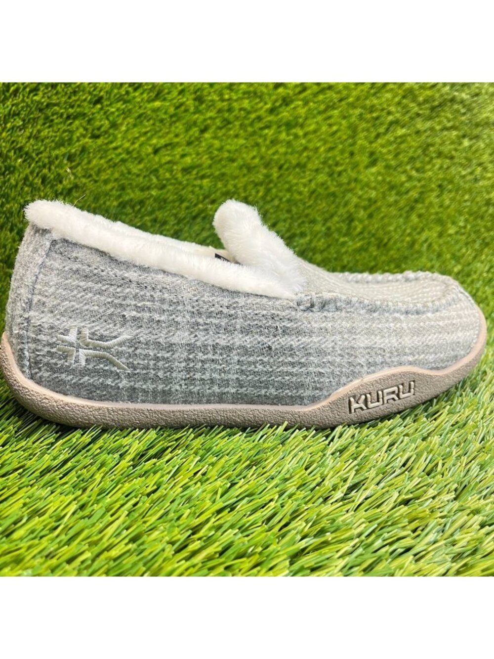 Kuru Loft Womens Size 7.5 Gray Casual Walking Slip On Moccasin Slippers Shoes